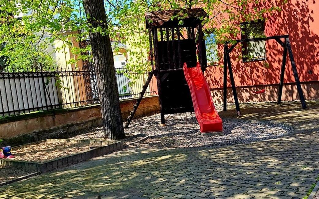 Penzion Nove Dvory Kutna Hora Ngoại thất bức ảnh